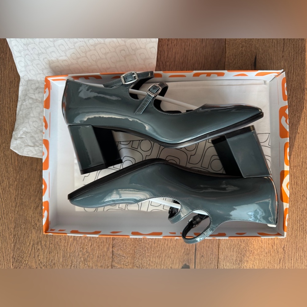 *NEW* Carel Paris Alice Mary Jane in Blue Grey Patent Leather US 6.5 Never Worn - Picture 2 of 11